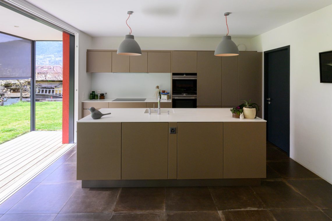 20220411-Cuisine-Entree-Salle_de_bain-Perruchoud-www_maximcurdy_ch-2559